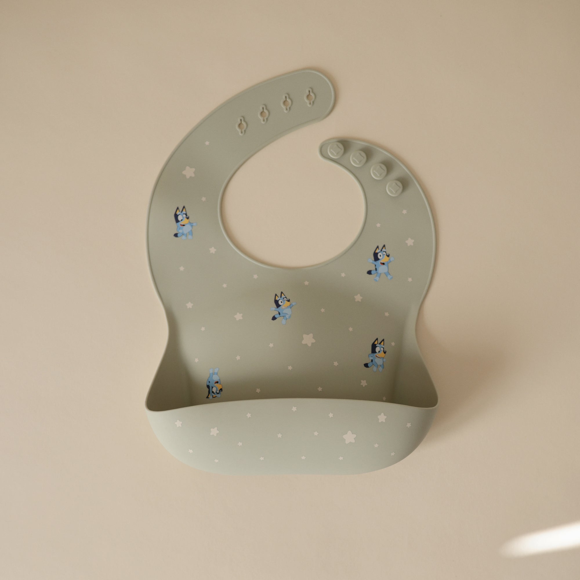 Bluey x Mushie Silicone Baby Bib